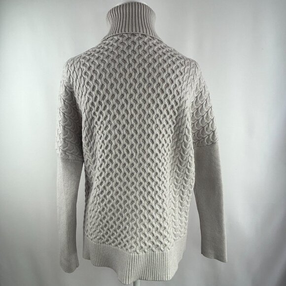 Tristan Light Grey Cable Knit Turtleneck Sweater – Medium - Picture 5 of 9
